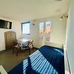 Apartment Seaview Flat Old Town