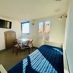 Seaview Flat Old Town