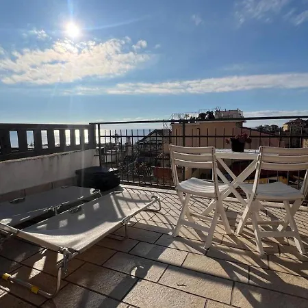 Seaview Flat Old Town * Σαν Ρέμο