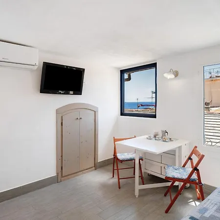 Seaview Flat Old Town Sanremo