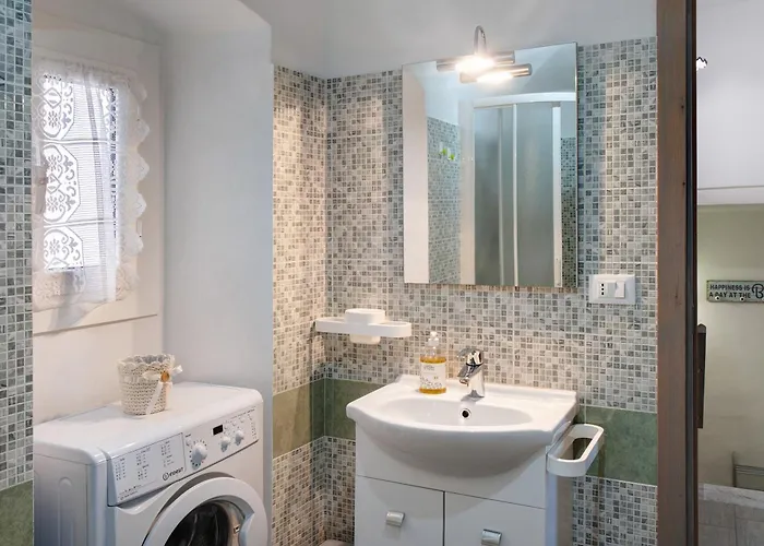 Seaview Flat Old Town